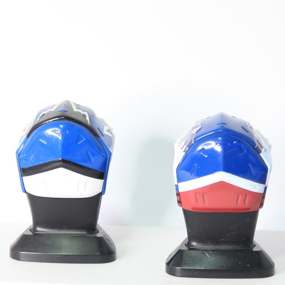 2 McDonald's NHL Goalie Masks from 1996 Maple Leafs, Avalanche, Canadien… - Picture 2 of 4